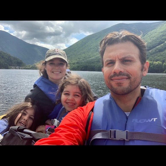 Meet your Posher, HI! I’m Meg - Picture 9 of 12